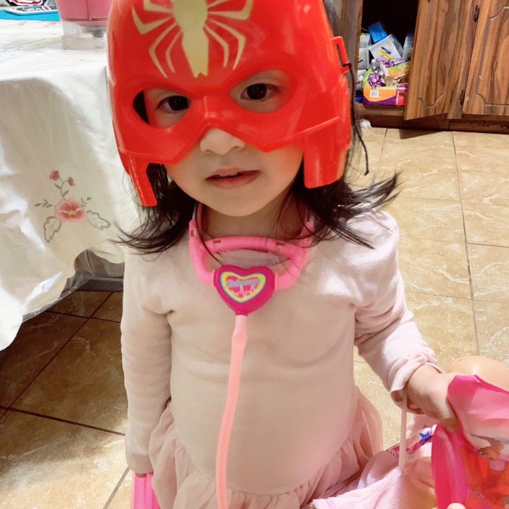 Meet your Posher, Isabel